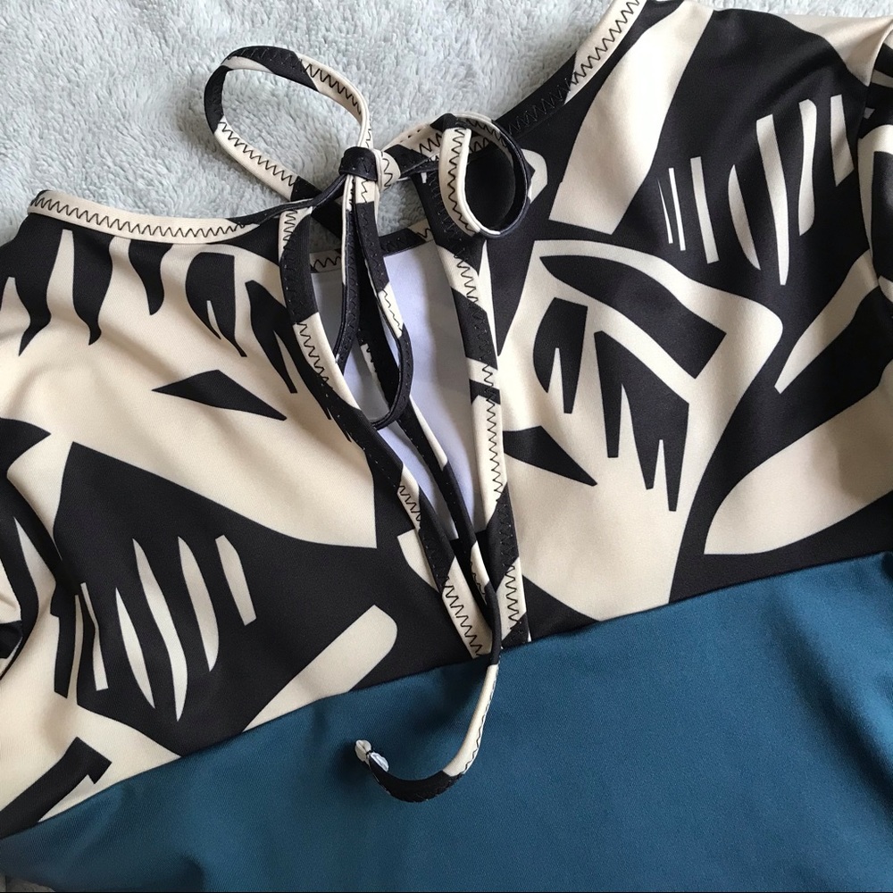 Seea Hermosa One Piece UPF Surf Swimsuit Buzios XS - Picture 9 of 10